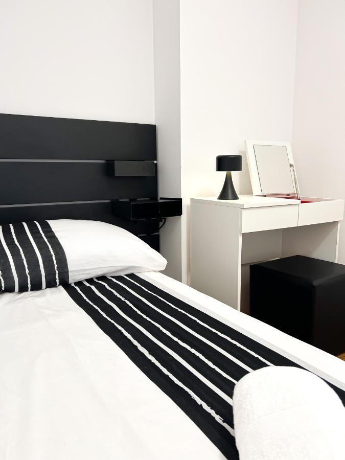 Holiday Star Apartment 特罗吉尔 外观 照片