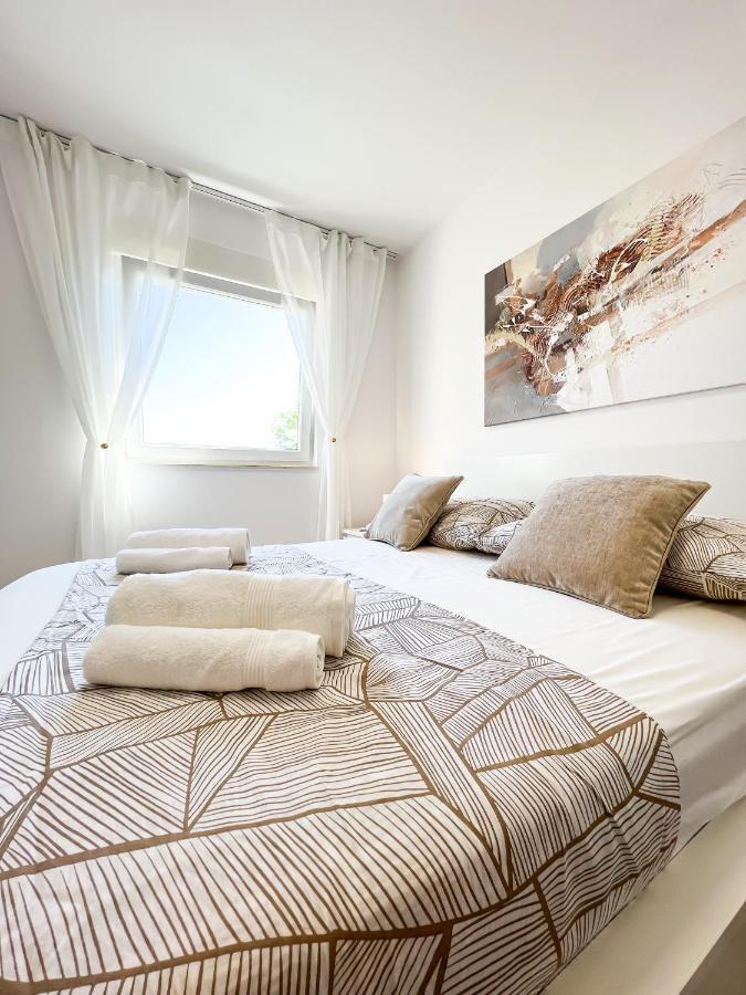 Holiday Star Apartment 特罗吉尔 外观 照片