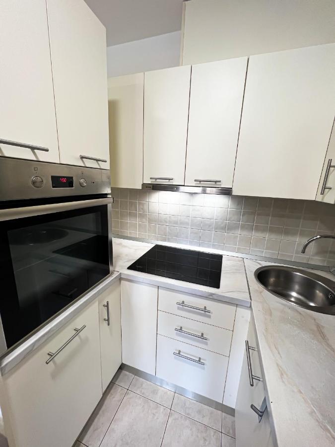 Holiday Star Apartment 特罗吉尔 外观 照片